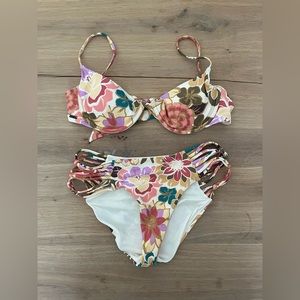 O’neil bikini set size medium
